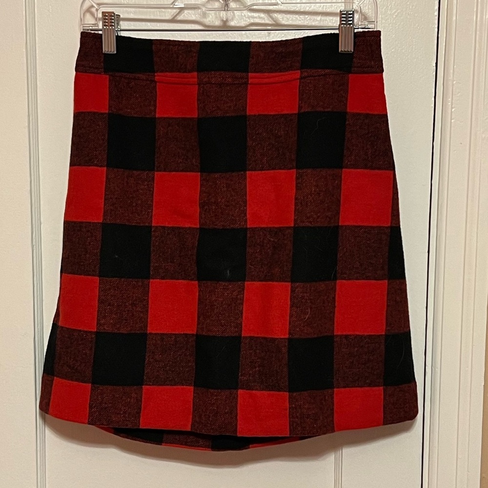 J Crew buffalo plaid skirt. Size 4